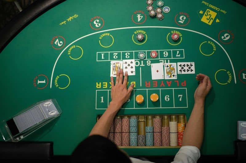 Review về trò chơi cá cược Baccarat nổi tiếng hiện nay